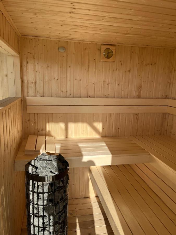 Rajczi Apartman Mohacs Bagian luar foto