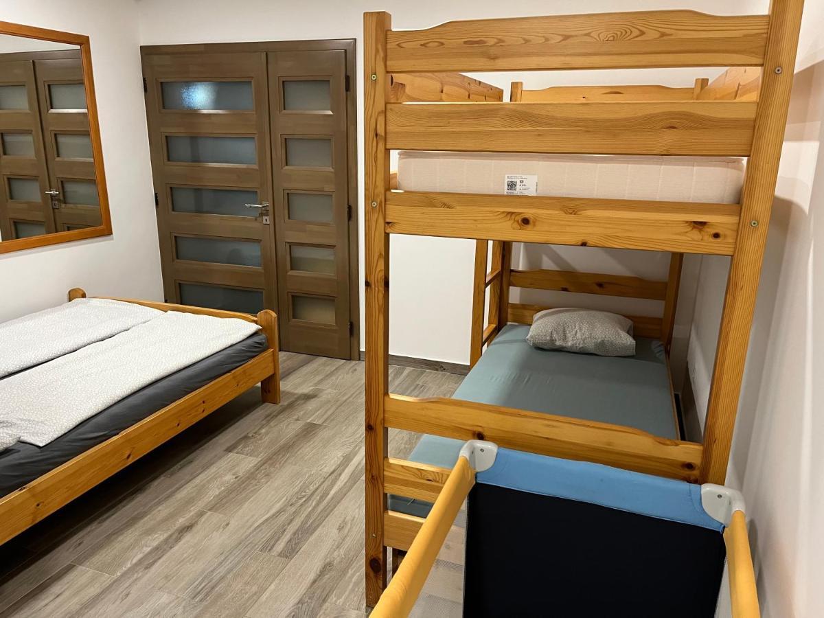Rajczi Apartman Mohacs Bagian luar foto