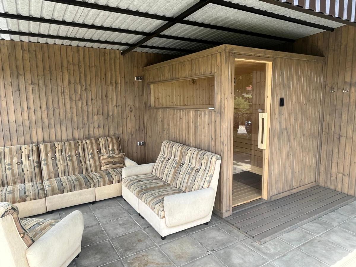 Rajczi Apartman Mohacs Bagian luar foto